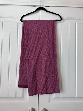 lululemon athletica Heathered Raspberry Wrap Scarf